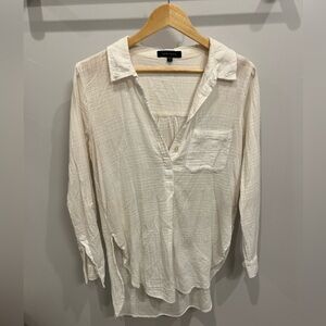 Sanctuary white textured “beach blouse”